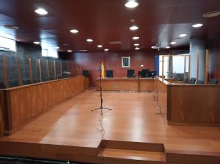 La Audiencia de Cáceres acoge el primer juicio con jurado de la región en el estado de alarma  